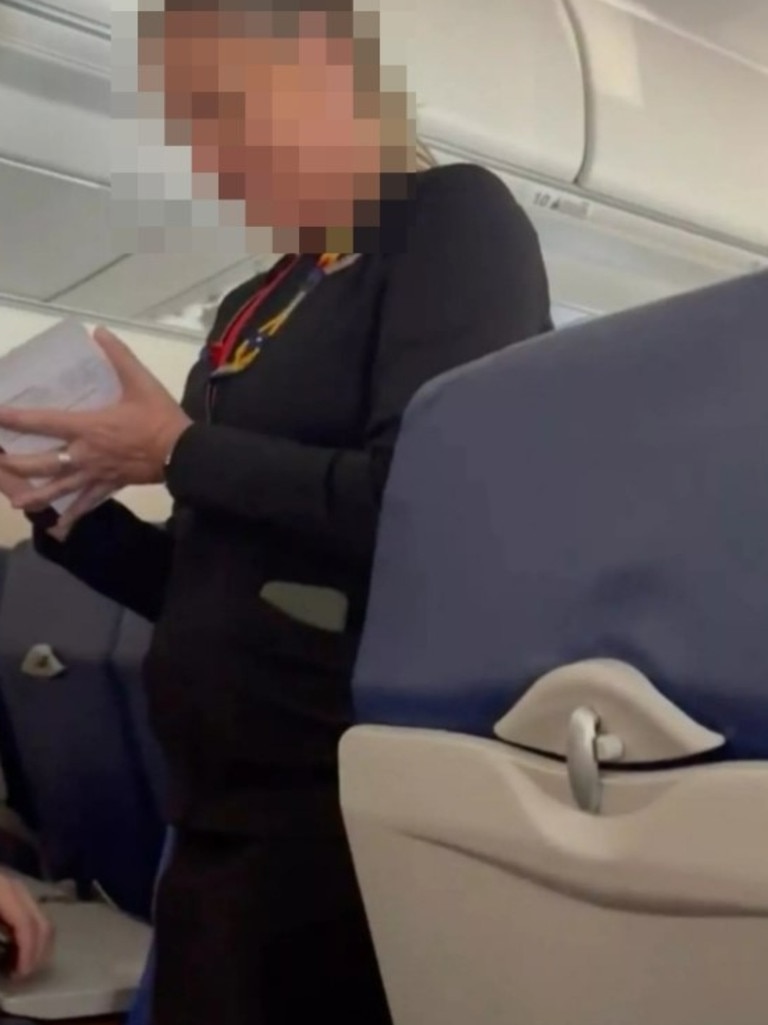 The athlete claims the flight attendant shamed her in front of passengers saying her “attire wasn’t appropriate”. Picture: Twitter / @Nvr_GvUp