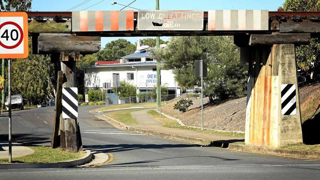 REPAIRS: John St Railway overpass. Picture: Renee Albrecht