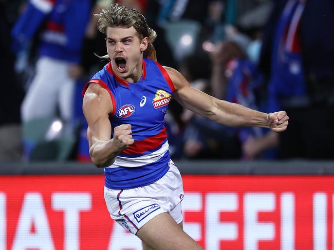 AFL Preliminary Final .  September 11 2021 . Port Adelaide vs Western Bulldogs at the Adelaide Oval in Adelaide.  Bulldog Bailey Smith celebrates a goal during the 1st qtr.       . Photo by Michael Klein