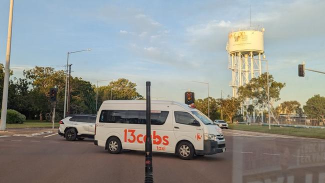 Intersection for Parap Street on Stuart Highway was without traffic lights.