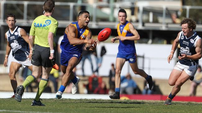 Deer Park and Hoppers Crossing do battle in this year’s Division 1 grand final. Picture: Local Legends Photography