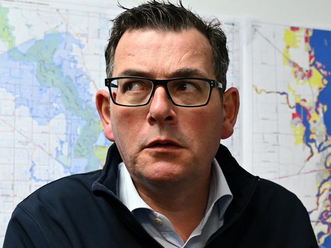 Victorian Premier Daniel Andrews visits the Shepparton Incident Control Centre in Shepparton, Victoria, Tuesday, October 18, 2022. The ADF has been called in to help flood victims in Victoria, with authorities predicting more than 7500 proprieties could be impacted. (AAP Image/Joel Carrett)POOL/ NO ARCHIVING