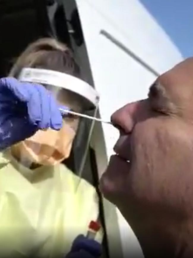 Premier Steven Marshall gets his first COVID-19 test at the Mount Gambier testing station.