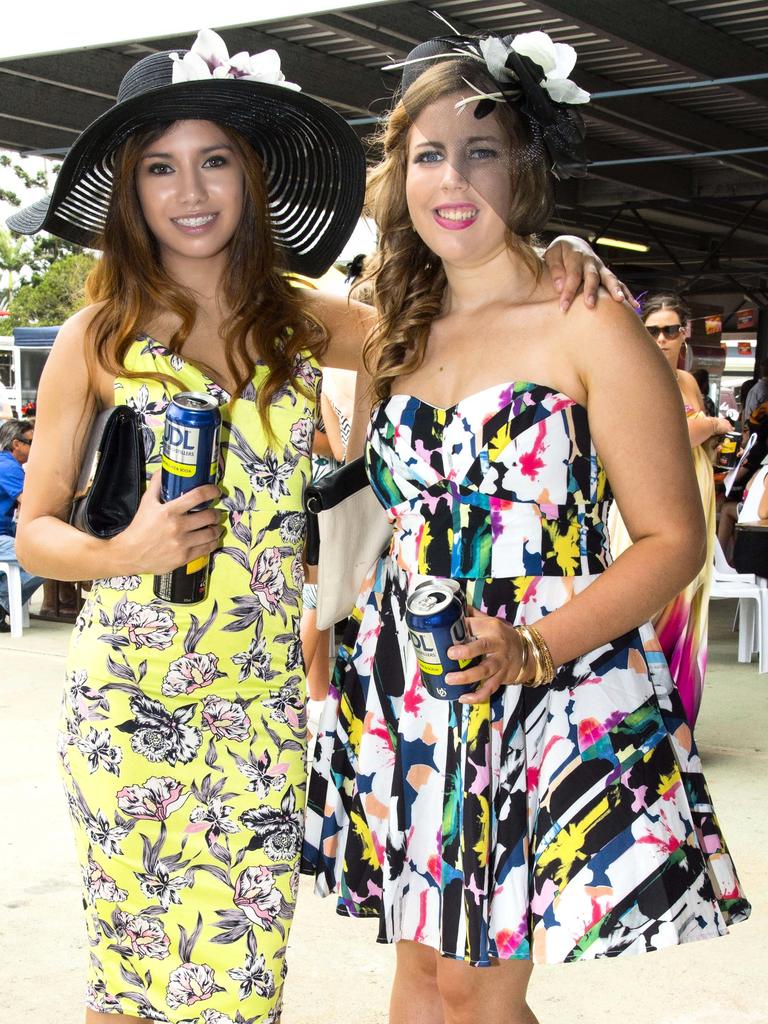 Mackay race day fashions including Melbourne Cup celebrations | Photos