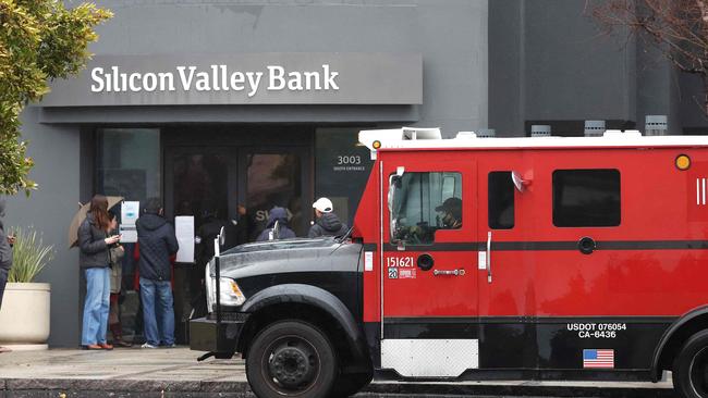 A Brinks armoured truck sits parked in front of the shuttered Silicon Valley Bank (SVB) headquarters on March 10 in Santa Clara, California. Picture: Justin Sullivan /Getty Images via AFP