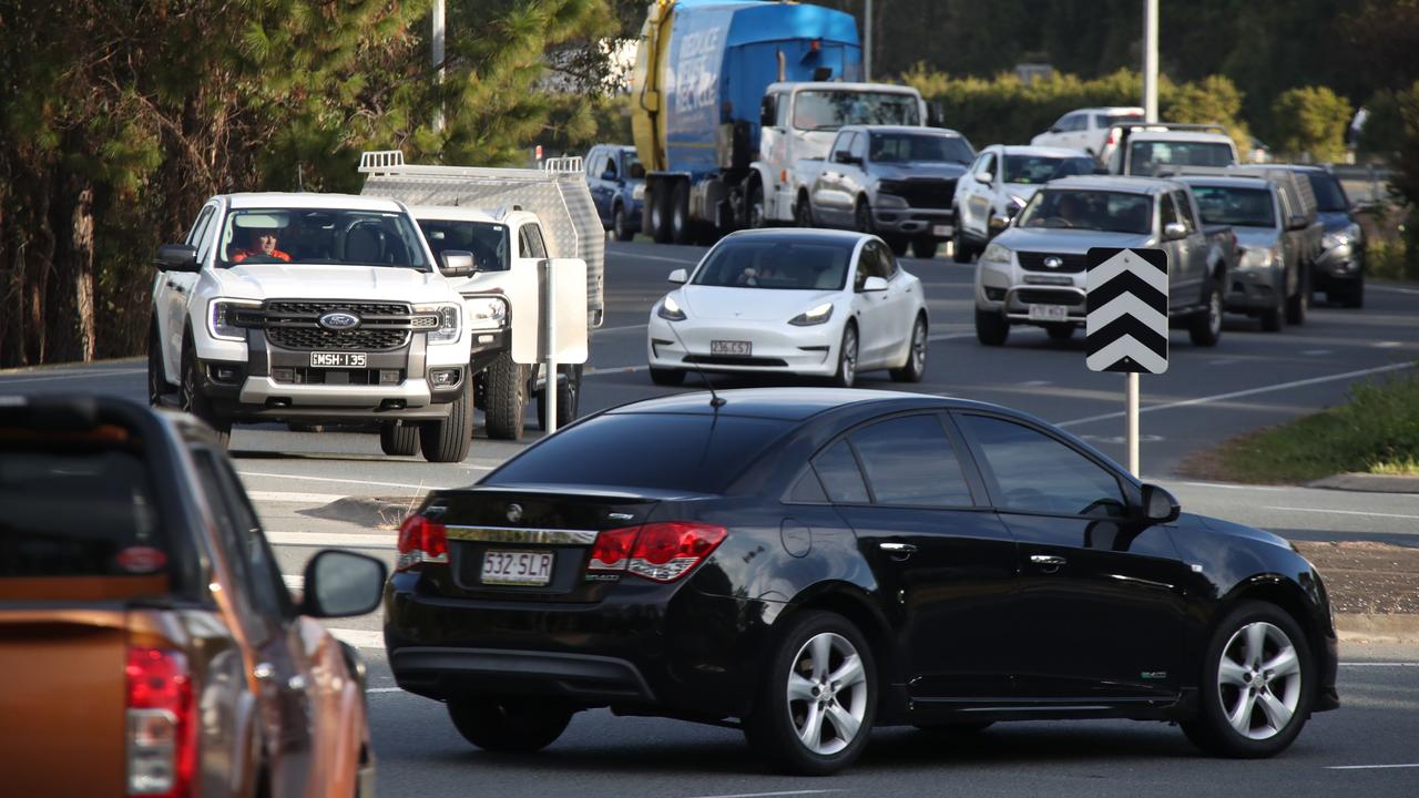 Congestion at the roundabout outside Dreamworld. Picture: Glenn Hampson.