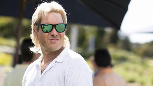 Alex Williams as Shane Warne in <i>Warnie. </i>Picture: Nine