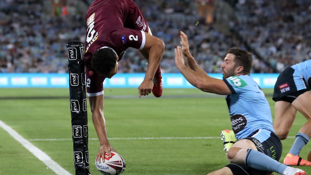 Xavier Coates of the Maroons scores a try during game two of the 2020 State of Origin series