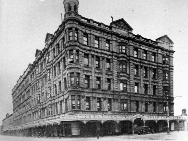 Grand Central Hotel The Remarkable Adelaide Cbd Building Demolished For A Carpark The Advertiser 0744