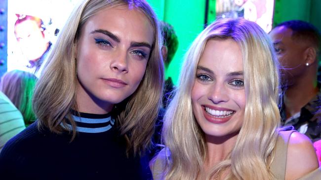 Margot Robbie Goes Viral As Incorrect Report She's Dating A Toronto Blue  Jay Becomes A Meme - IMDb