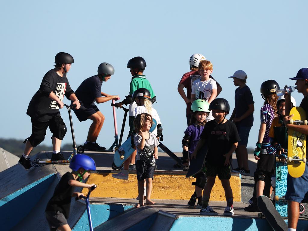 Kids at the tugun skate park. Photograph : Jason O’Brien