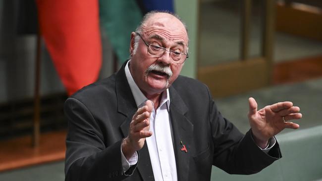 CANBERRA, AUSTRALIA, NewsWire Photos. JUNE 19, 2023: Warren Entsch during Question Time at Parliament House in Canberra. Picture: NCA NewsWire / Martin Ollman