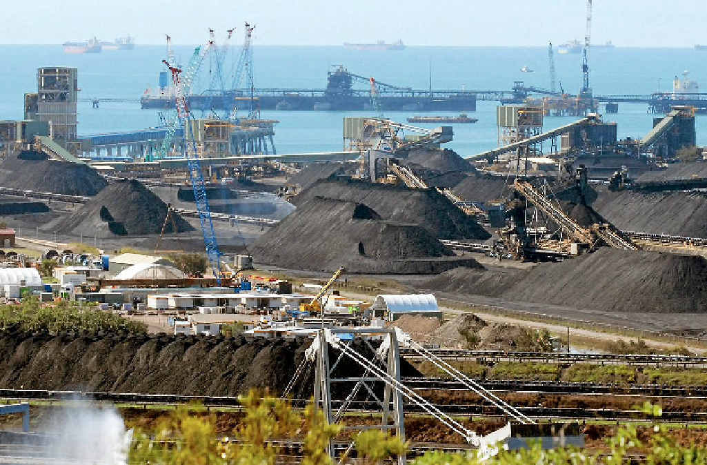 Dust at danger level in Mackay | The Courier Mail