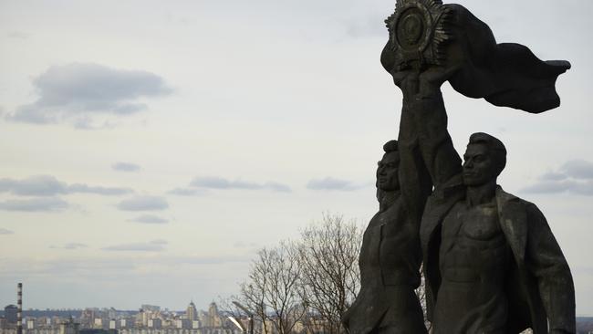 Kyiv’s People Friendship Arch, pictured as Ukraine prepared to declare a state of emergency and called upon reservists to return to active duty in response to a looming threat of Russian invasion. Piture: Pierre Crom/Getty Images