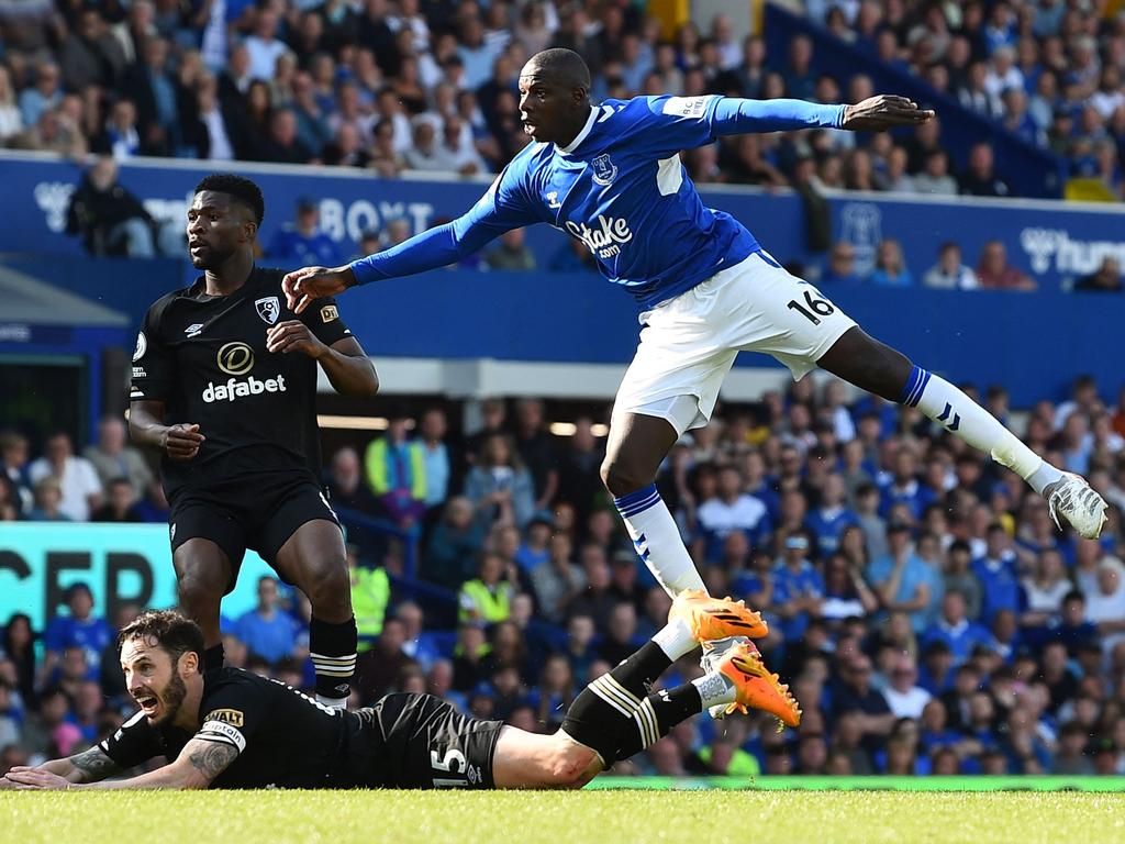 Premier League relegation Leicester, Leeds. Southampton gone as