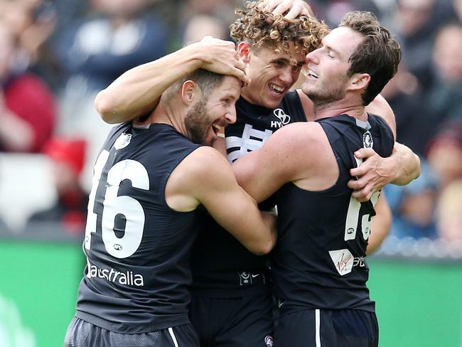 THe Blues celebrate their first win in 267 days. Picture: Michael Klein