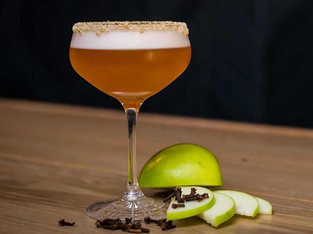 Try this apple cobbler cocktail. Picture: Supplied