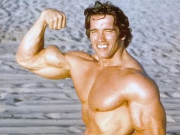 Arnold Schwarzenegger in his younger bodybuilding days, where he clearly wasn’t on a plant-based diet.