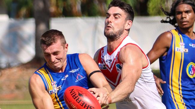 Waratah and Wanderers will face-off in Round 7 of the 2022-23 NTFL season. Picture: Celina Whan / AFLNT Media