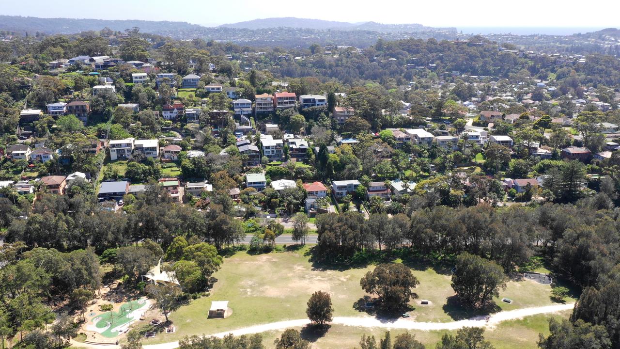 Aerial view of parts of Narrabeen.