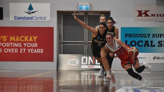 Sara Storeshaw for Mackay Meteorettes against Ipswich Force in the NBL1 North, July 24 2021. Picture: Matthew Forrest