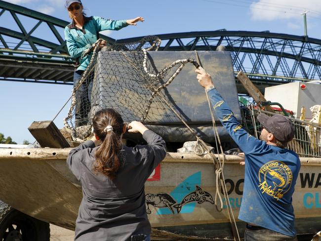 River of rubbish: 20 tonnes of waste pulled from Burnett