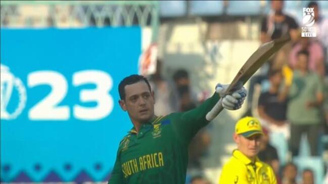 de Kock rubs salt in Aussie wounds, rings up century in style