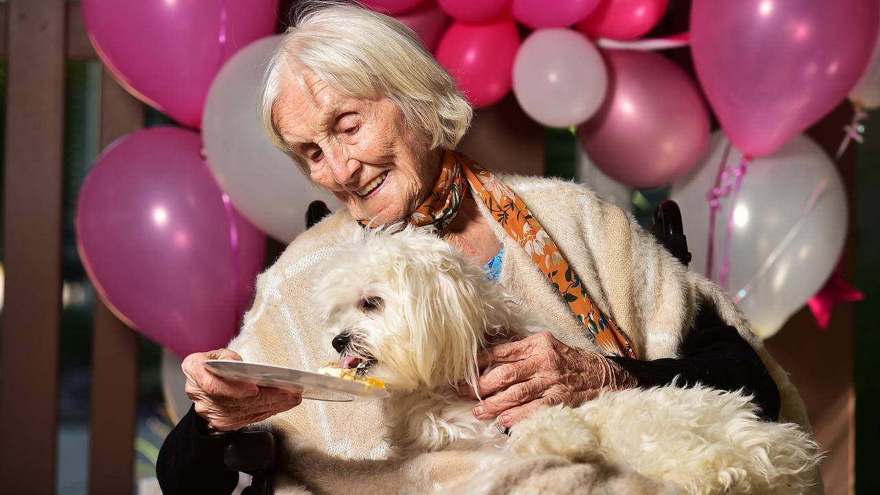 Sheila McIntosh celebrates 103rd birthday | Townsville Bulletin