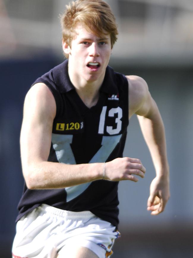 Lachie Hunter in action for Vic Metro in 2012.