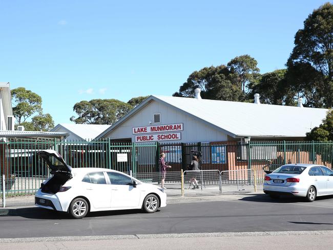 Lake Munmorah Public School at Lake Macquarie has been closed for deep cleaning. Picture: NCA NewsWire / Peter Lorimer