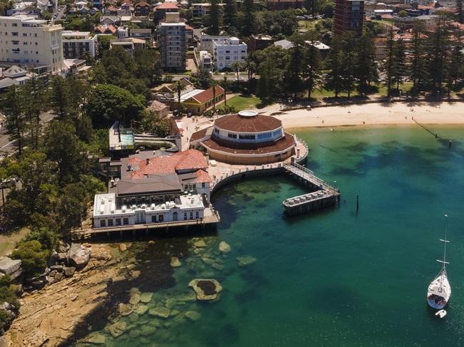 Before: An aerial view of the former Sea Life Aquarium building at Manly Cove. Picture: NSW Government