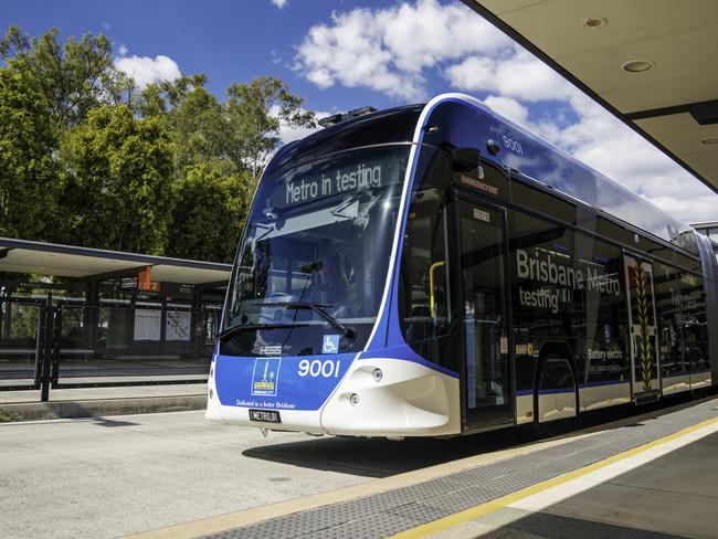 Brisbane Metro expansion picture - Brisbane Metro at stop Picture Brisbane City Council