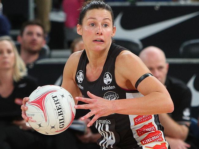 Madi Robinson in action for the Magpies against the Swifts at Hisense Arena last year.