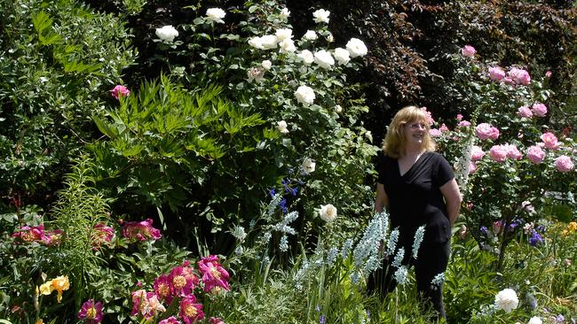 Peter Cundall: Women have played a central role in gardening’s history ...