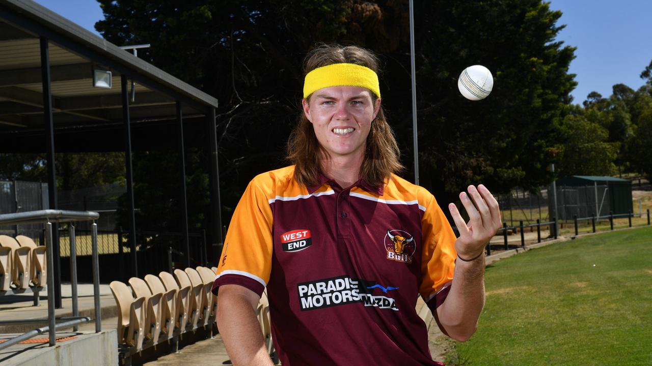 Tea Tree Gully bowler Tim Oakley. Picture: Keryn Stevens