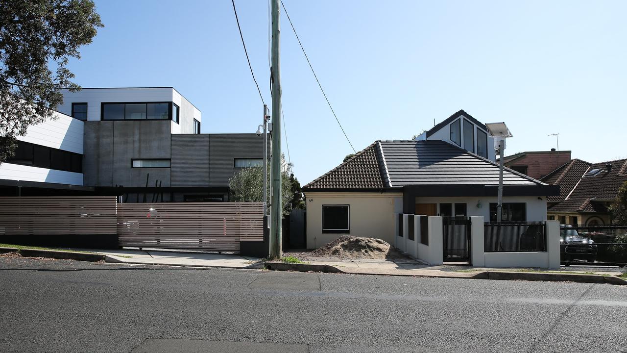Guy Sebastian’s home in Maroubra (left) next to Mr Hanslow’s house (right). Picture NCA NewsWire/ Gaye Gerard