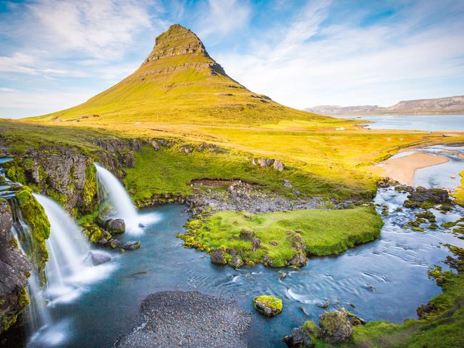 Iceland holidays: Why everyone’s obsessed with this place | escape.com.au