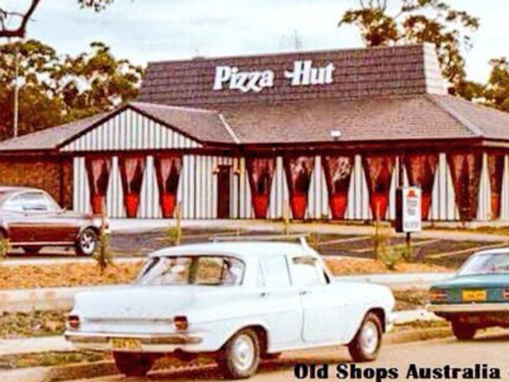 pizza-hut-ballarat-dine-in-restaurant-offers-all-you-can-eat-the