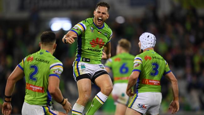 Aidan Sezer hit the match winning field goal in the final seconds.