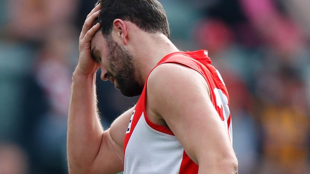 McCartin was subbed out after the head strike. Picture: Michael Willson/AFL Photos via Getty Images