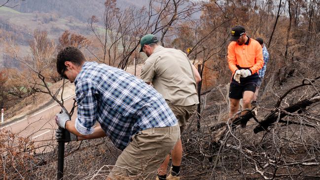 Hawthorn players have visited Buchan to assist locals rebuilding after bushfires. Picture: Matt McLeish.