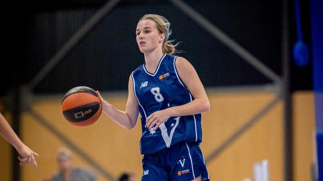 Victoria Metro captain Georgia McBean in action at the under-18 national championships. Picture: Taylor Earnshaw Photography