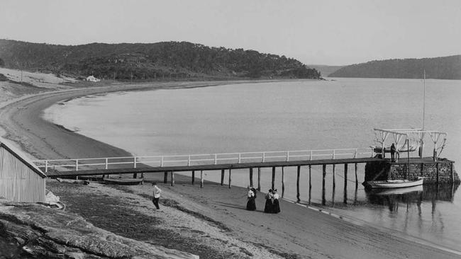 The customs wharf in the early 1900s. Photo State Library of NSW