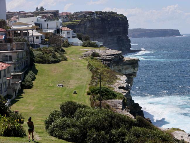 Ms Caddick lived near the cliffs of Dover Heights. It is unknown when or how she entered the water. Picture: NCA NewsWire / Damian Shaw