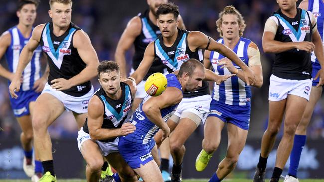 Congestion in the Port Adelaide v North Melbourne game. Picture: AAP Images