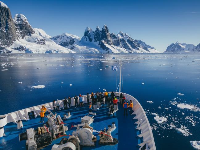 ESCAPE DEALS FEBRUARY 9 2025 Explore Antarctica on a cruise through Flatbeds