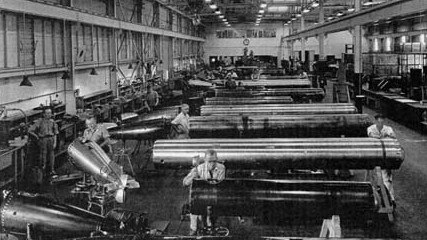 Torpedo maintenance, 1942-1943 at HMAS Platypus