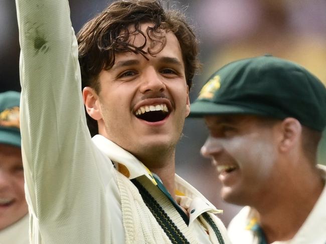 MELBOURNE, AUSTRALIA - DECEMBER 30: Sam Konstas of Australia and Pat Cummins of Australia celebrates victory during day five of the Men's Fourth Test Match in the series between Australia and India at Melbourne Cricket Ground on December 30, 2024 in Melbourne, Australia. (Photo by Quinn Rooney/Getty Images)