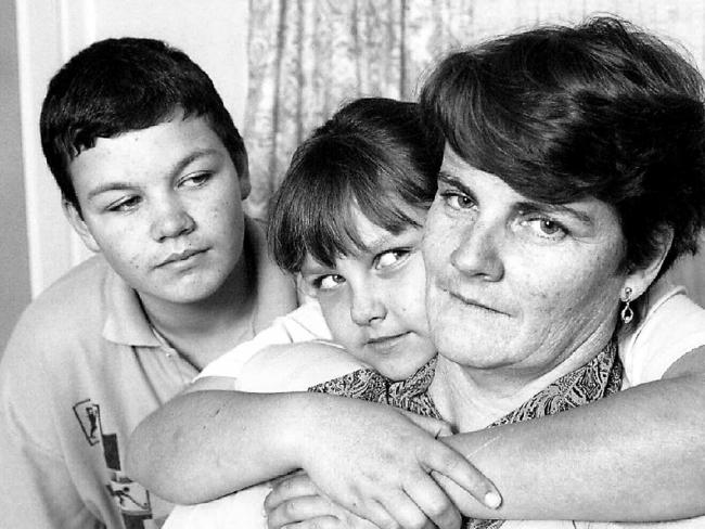 Cheryl Romer with children Luke, 10, and Kate, 10, in 1995.