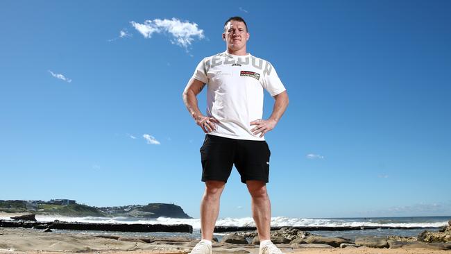 Paul Gallen at Merewether Beach. Pictures: No Limit Boxing/Gregg Porteous